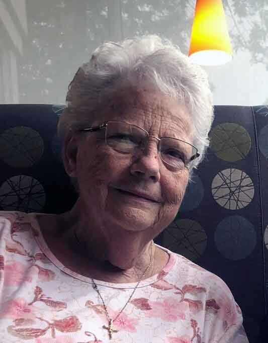 Phyllis L Shriver Brown Hamiltons Funeral Home phyllis-l-shriver-brown-hamiltons-funeral-home