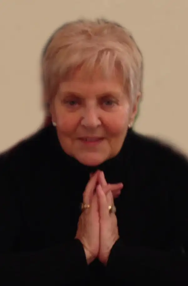 Geraldine True