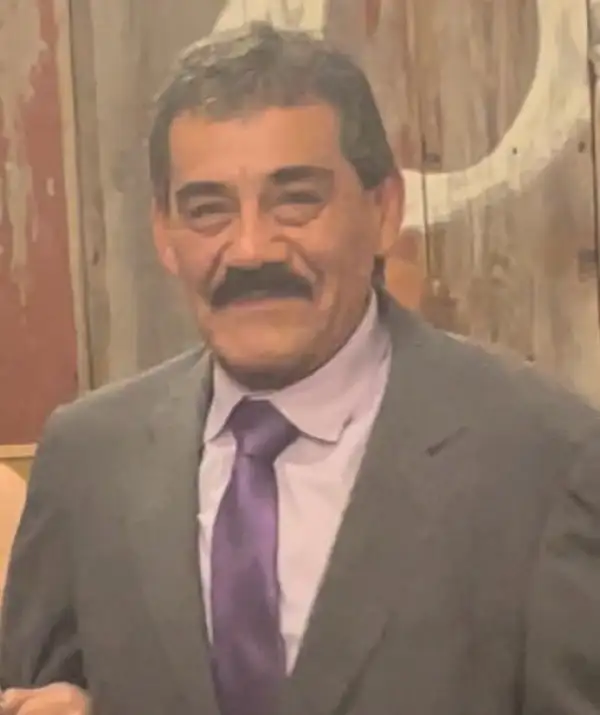 Gustavo Salazar-Reza