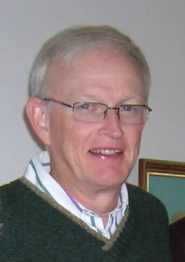 Howard Van Zee
