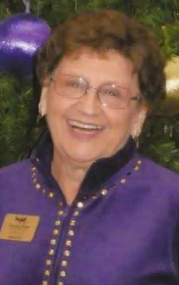 Joan Utz