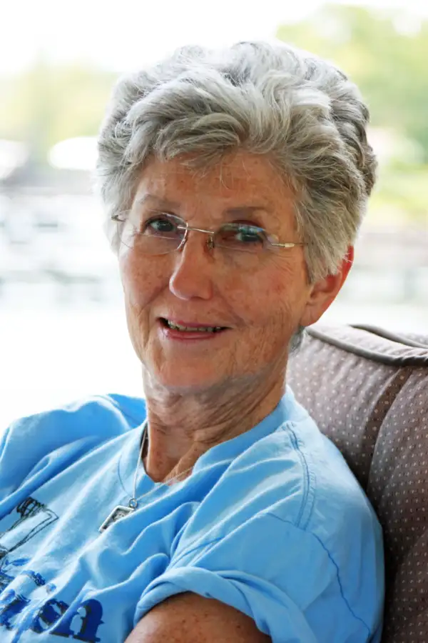 Jeanne Kay Vander Well