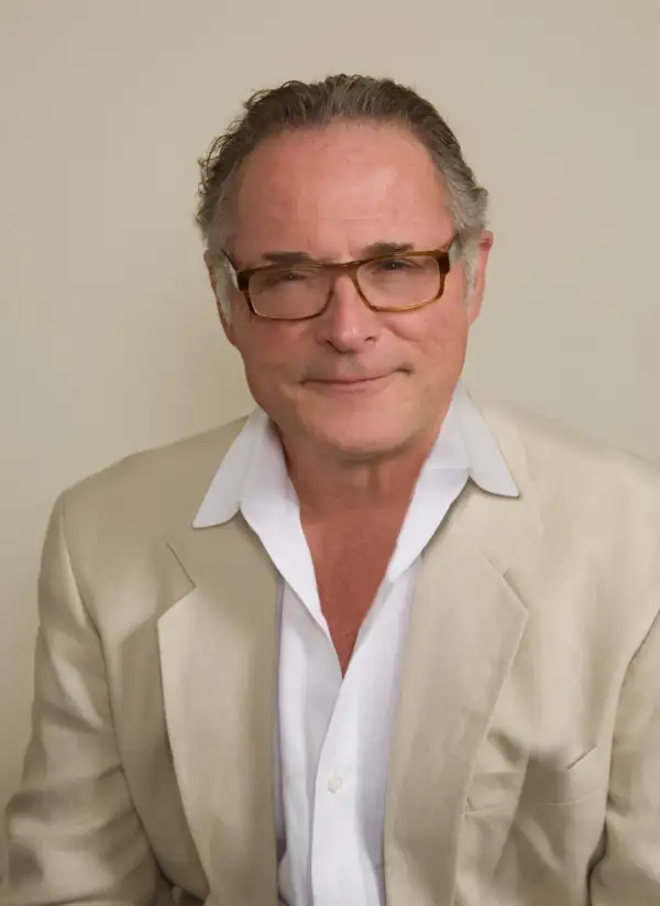 Gregory Tucker