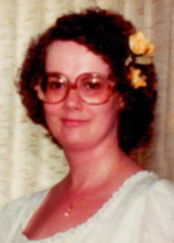 Catherine Levine