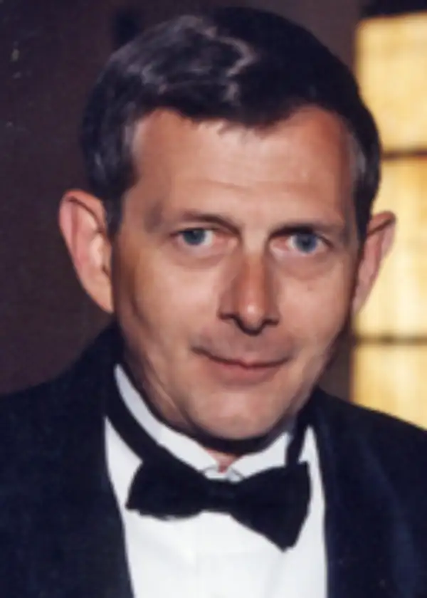 Robert "Bob" Grossnickle