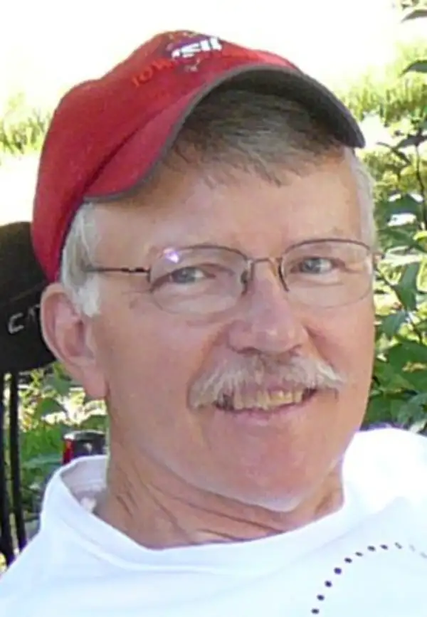 James Robert Hoepker