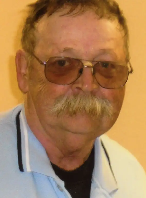 Robert "Bob" Hutzel