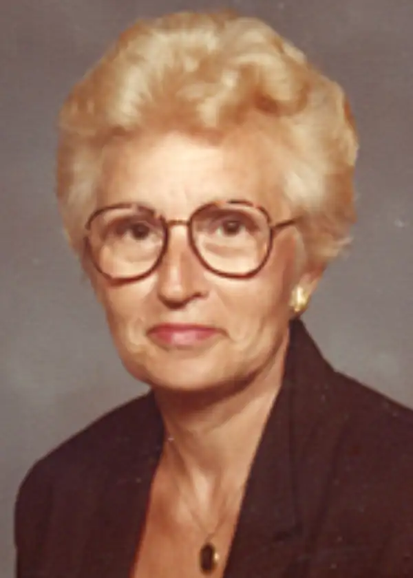 Lorraine V. Kern Hutchinson