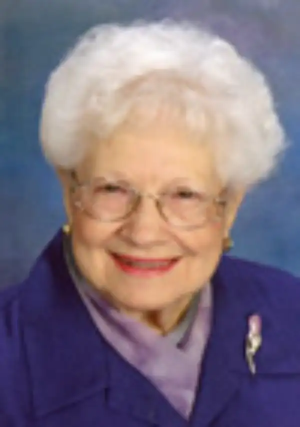 Lila "Peggy" Lee (Hall) Smith