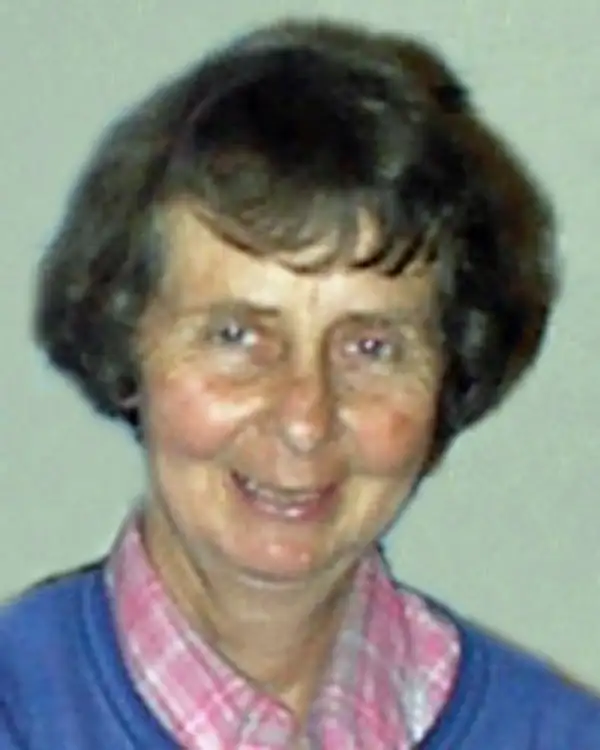 Julie Schlenker