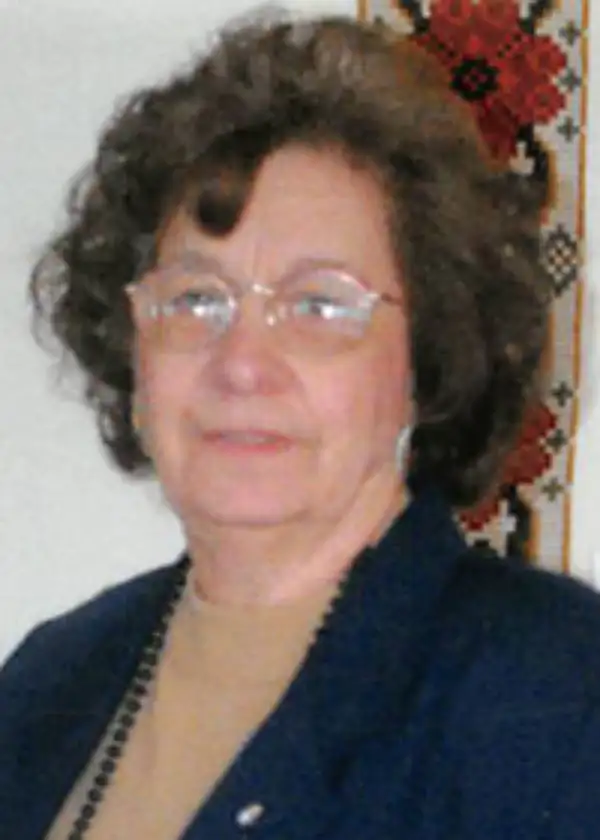 Catherine E. Pinta- Pichelman