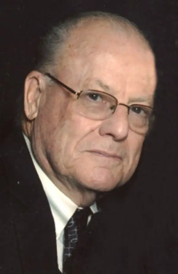 Howard E. Robb