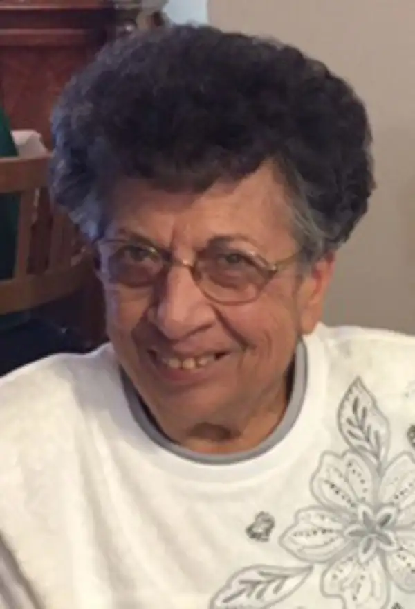 Phyllis "Nani" Trento Caluzzi