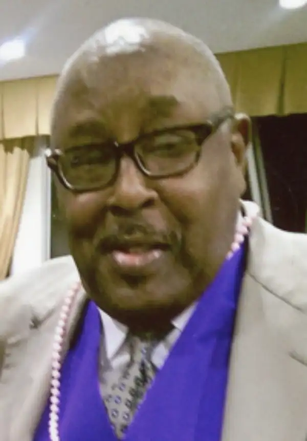 James "Shake" Davis, Jr.