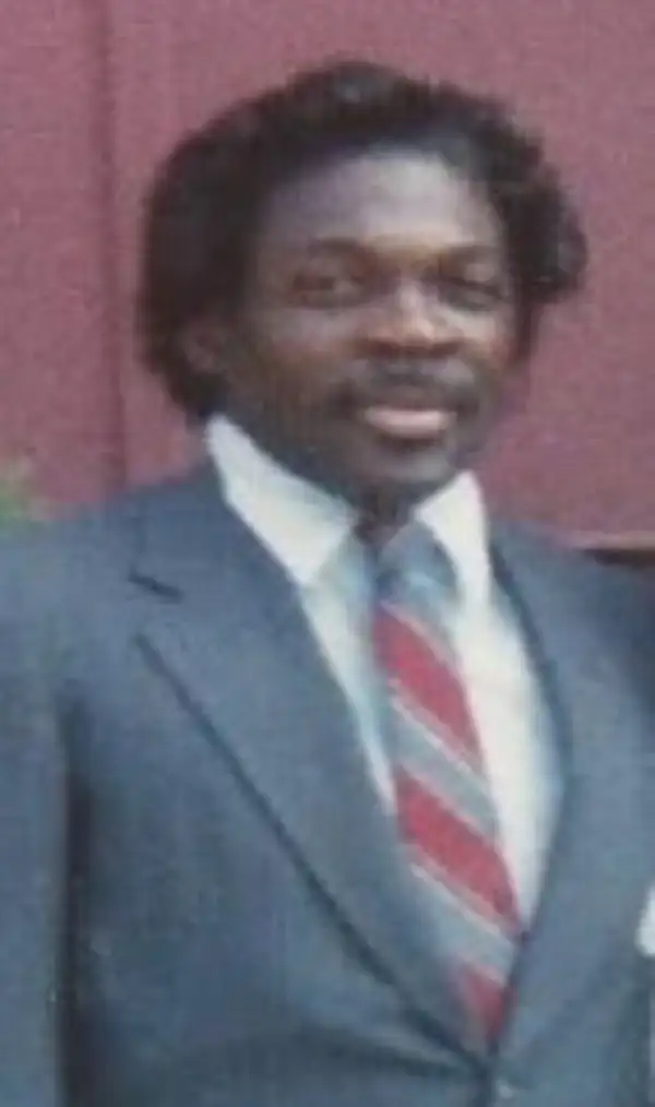 Johnnie Caradine, Sr.