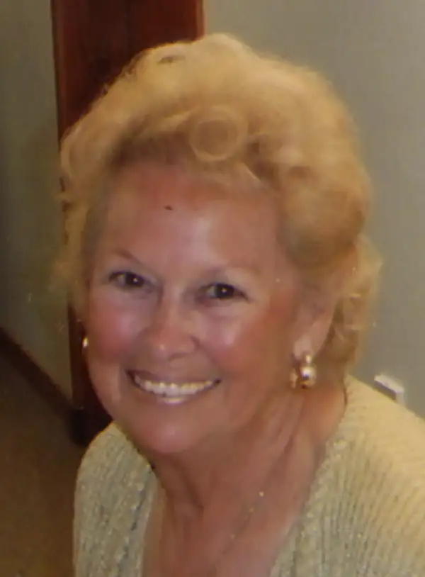 Julie Holcomb