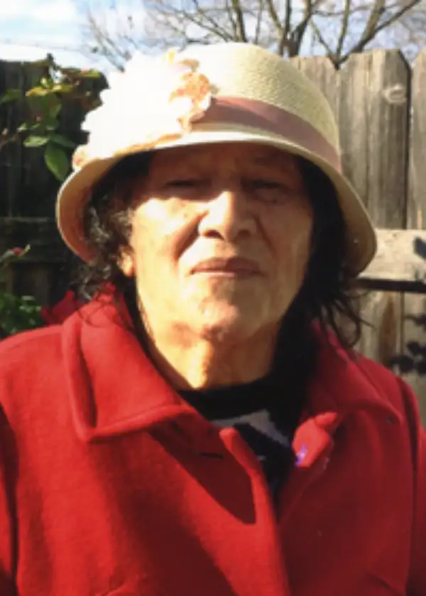 Maria Ester Carrero De Alonzo