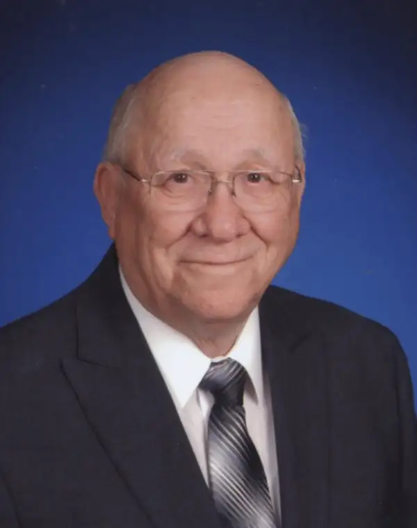 Robert "Bob" Aalbers