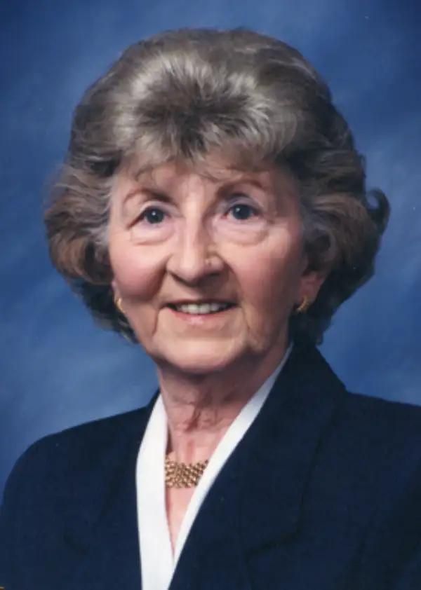 Loretta "Lorie" Aunan