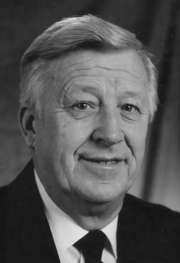 Kenneth J. Schroeder