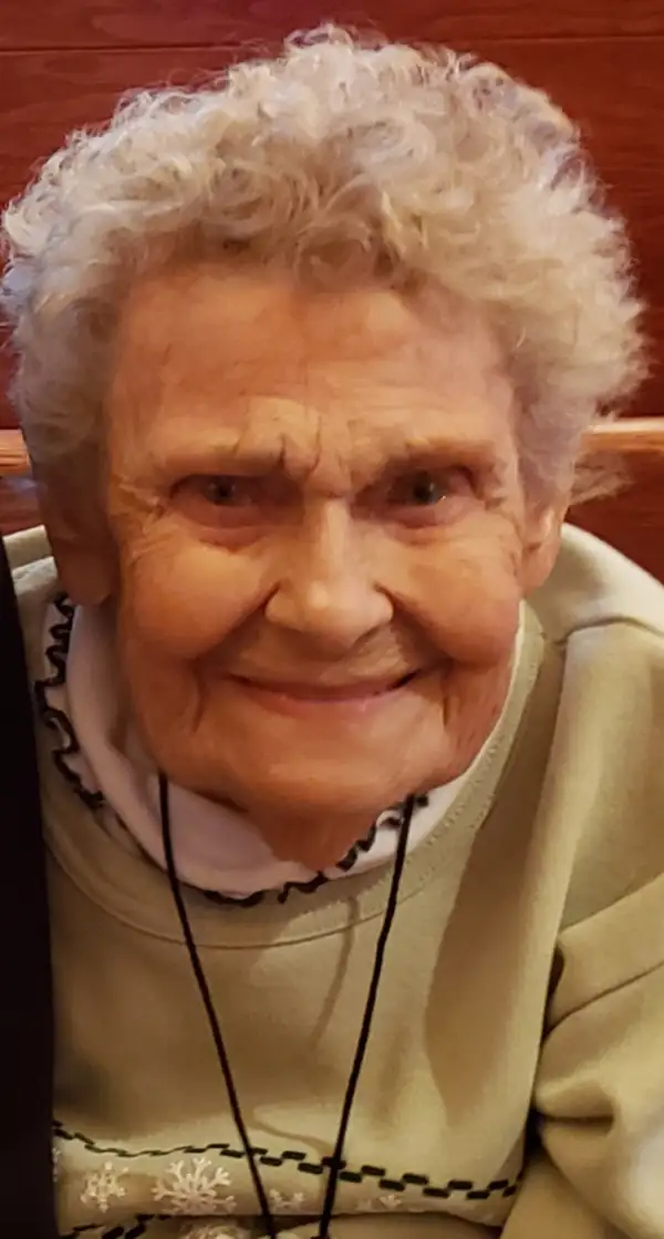 Elizabeth "Carolyn" Allen