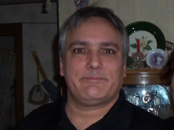 Bruce Edward Foxhoven