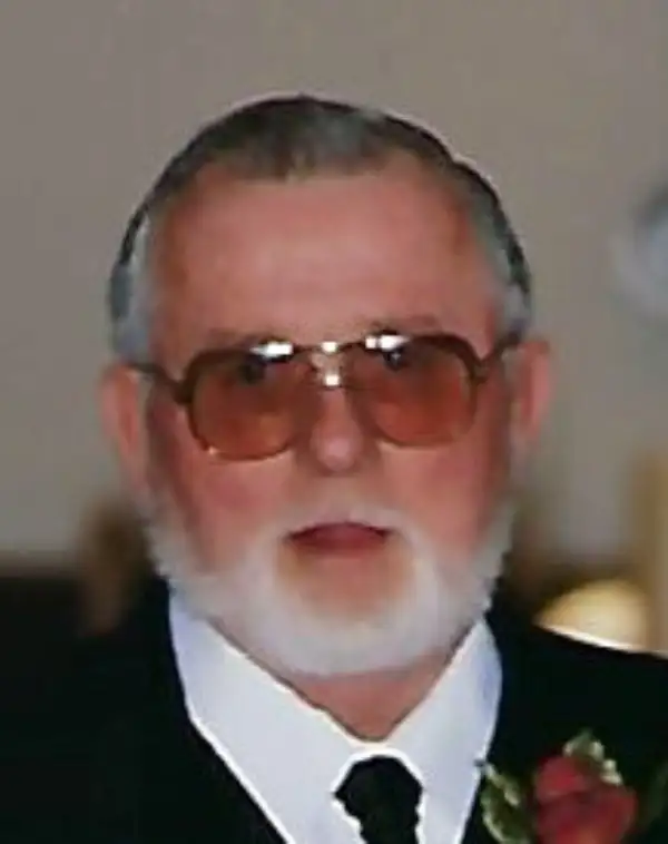 Robert E. "Bob" Davis