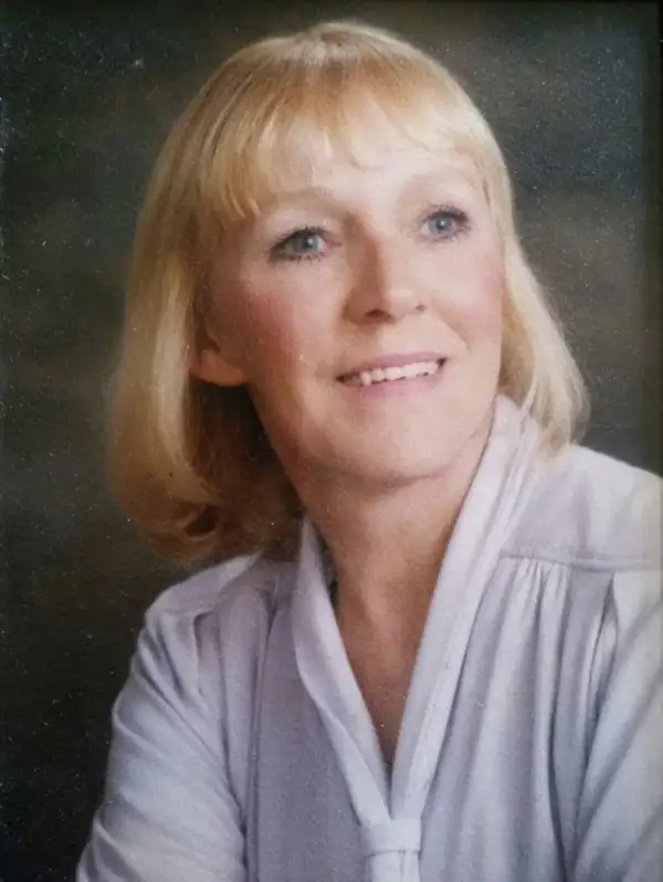 Cecile "Cile" Houghton