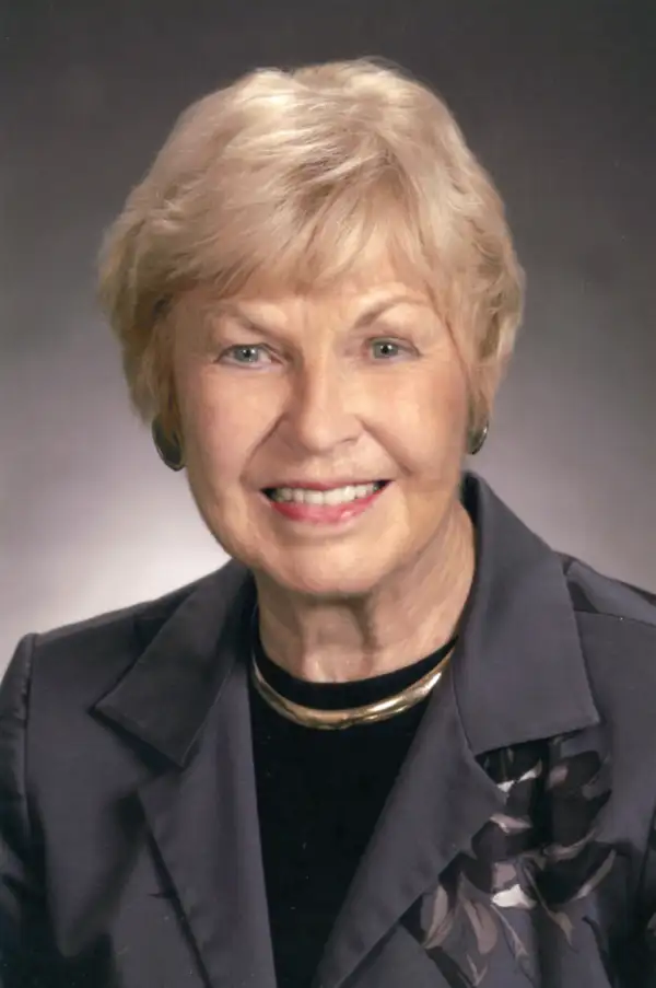 Delores "Lori" Kalainov