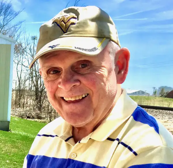 Charles "Chig" Houchins