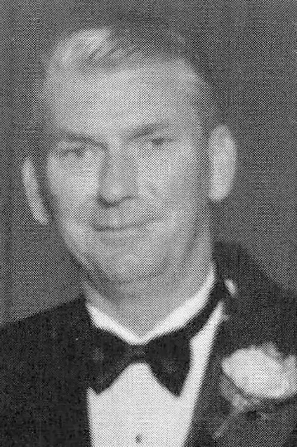 Robert "Bob" Neuendorf