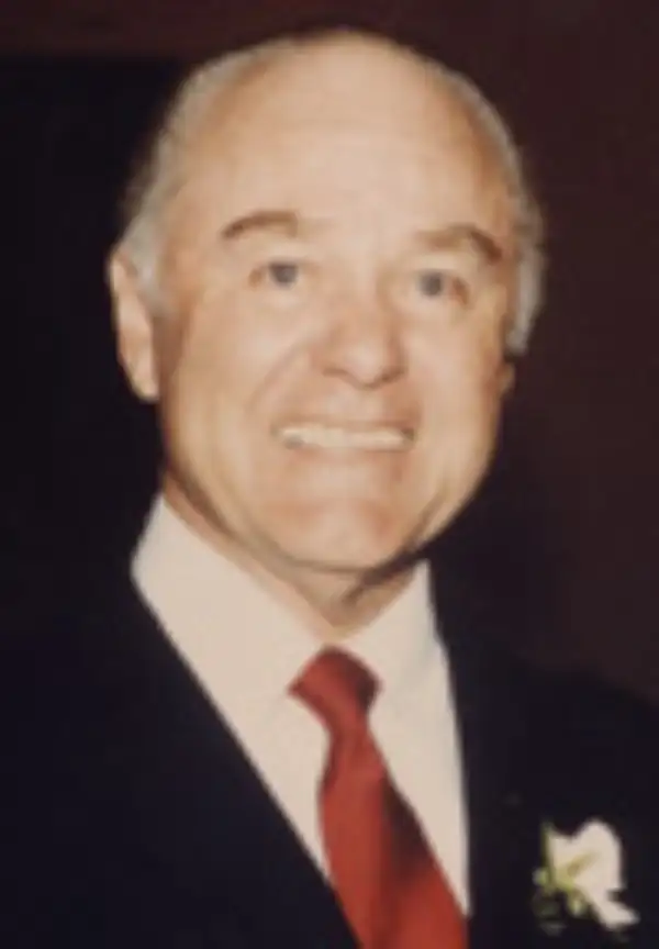 Howard E. Hawthorne