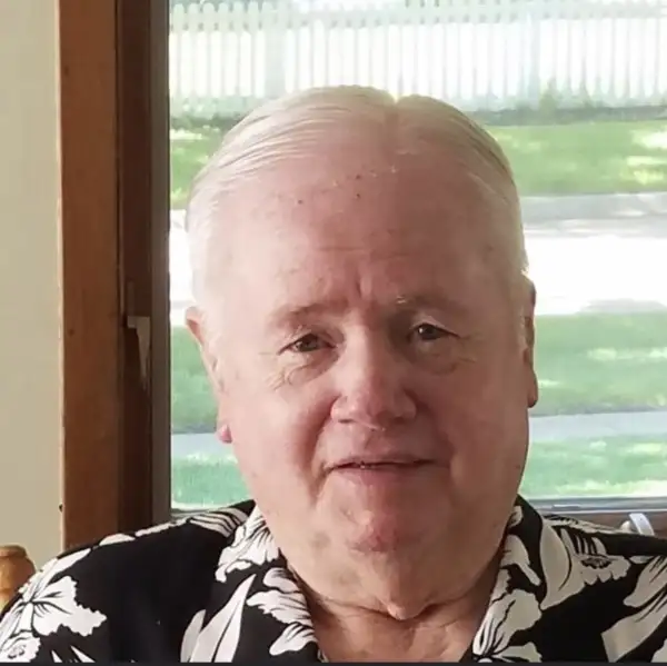 Raymond "Tom" Thomas