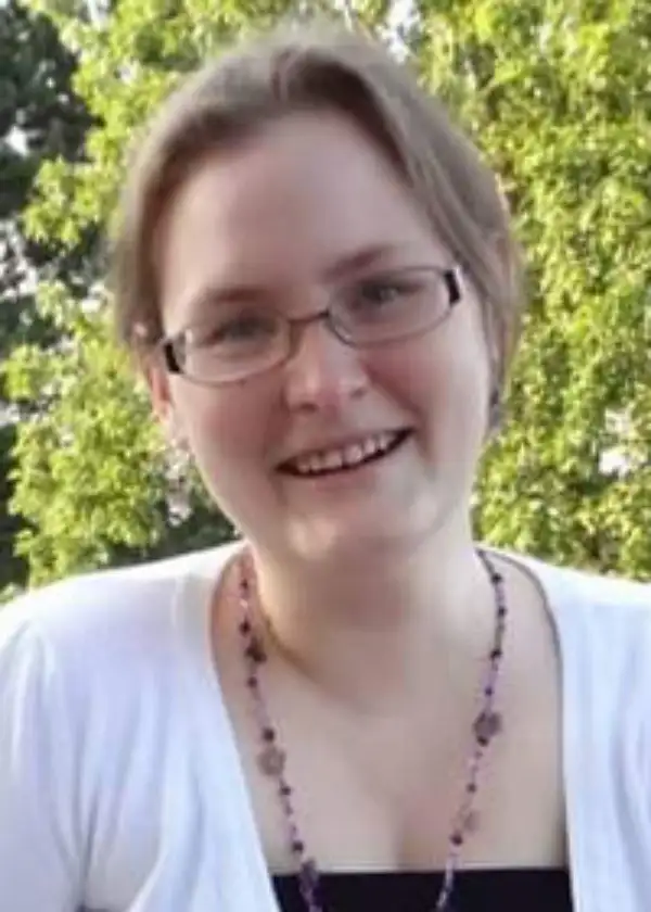 Claire Elizabeth Bondhus