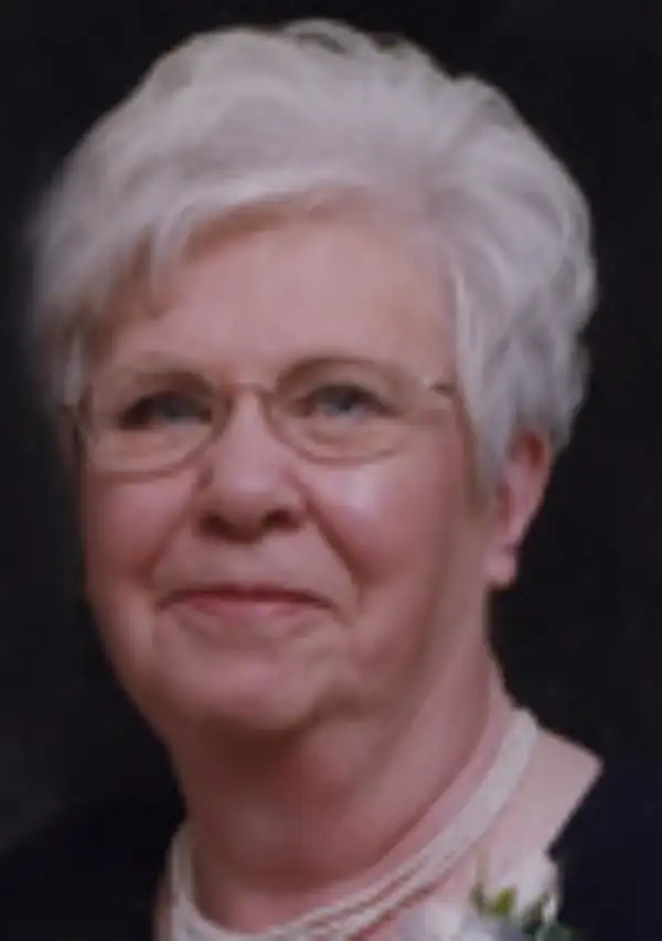 Phyllis Lee Martin