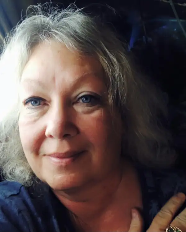 Rebecca "Becky" (Shawhan) Hastings