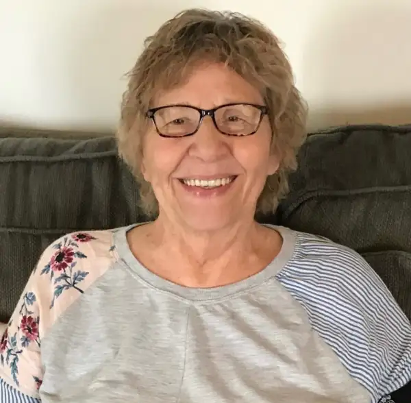 Deloris Linn