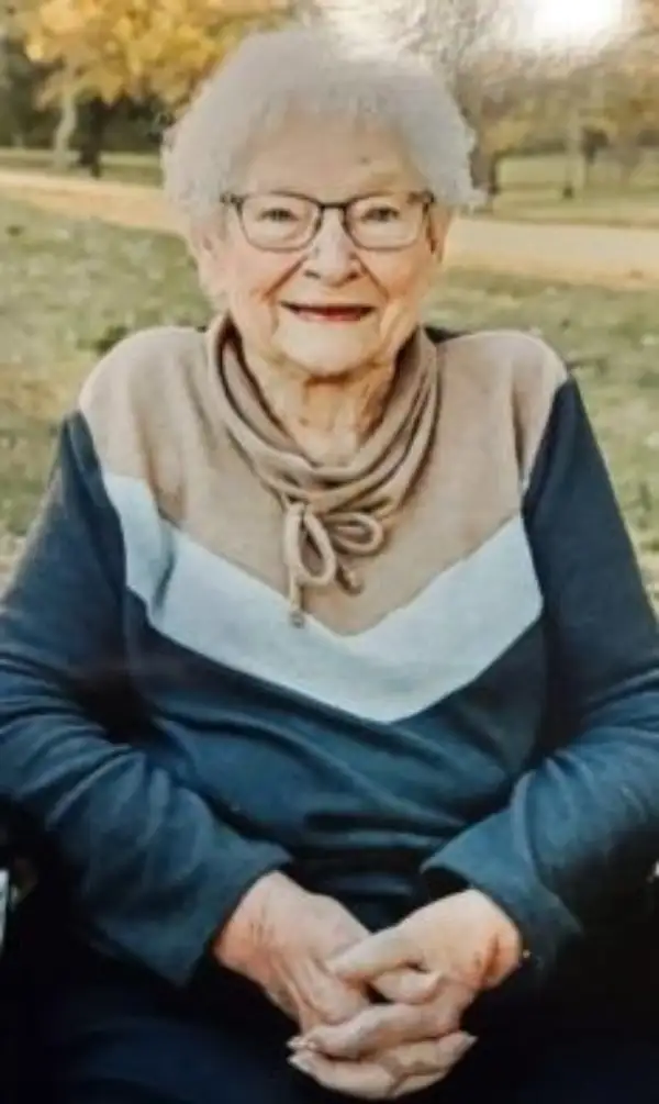 Leona Mahoney