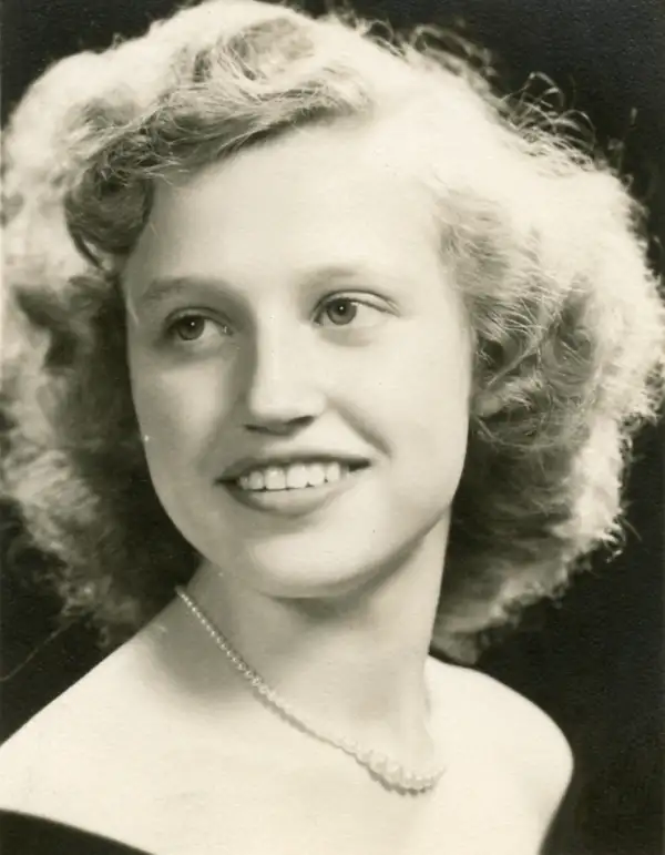 Dorothy Jean Curtis