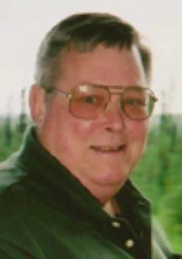 Dennis Lindsay