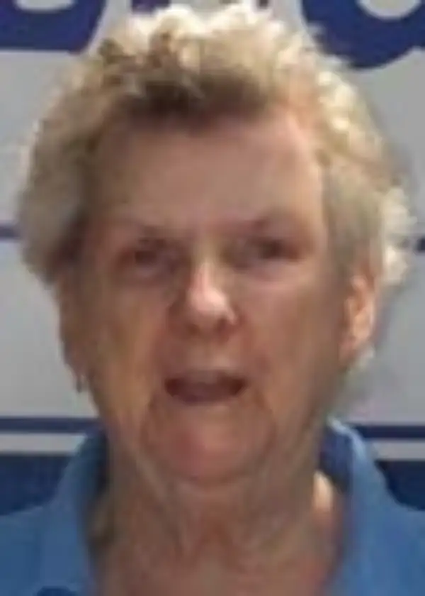 Gwendolyn M. "Gwen" Carzoli