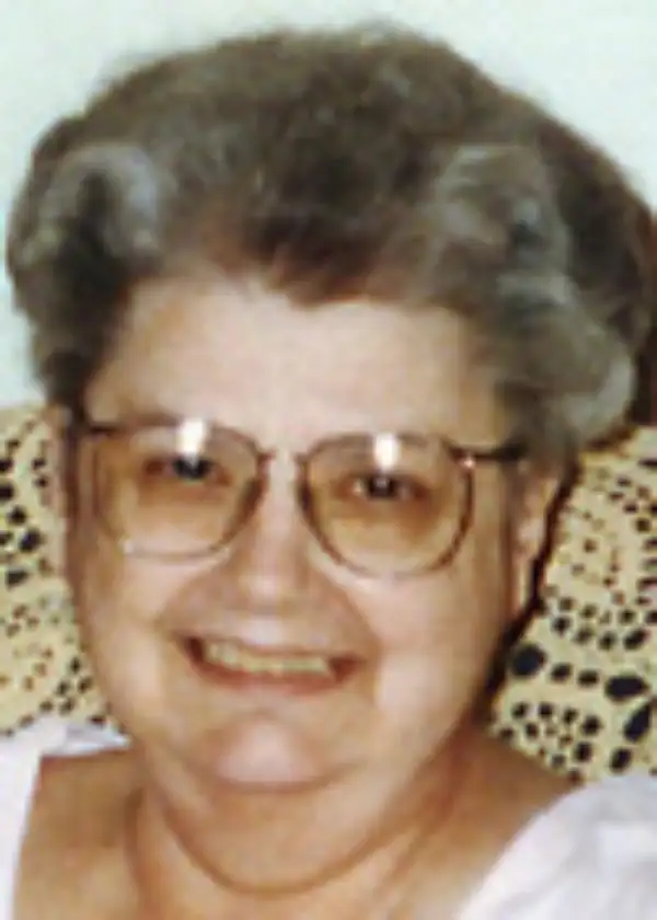 Patty "Pat" Lee Schade