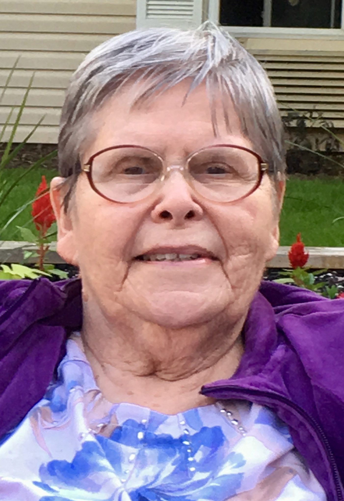 Southtown Obituaries - 75527au